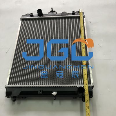 Phụ kiện máy đào EX50 Thùng tản nhiệt Máy cơ khí
