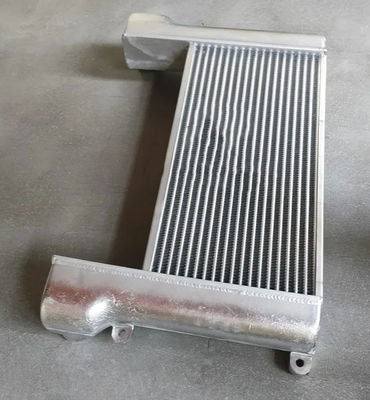 ZAX120-6 ZAX120 ZAX110 ZAX130 ZAX135 Máy đào nạp máy làm mát không khí Intercooler