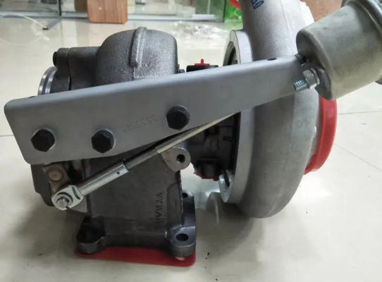 Bộ phận máy đào Komatsu PC360-7 Cummins động cơ tăng áp