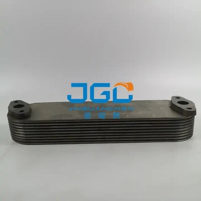 Máy đào Bộ phận động cơ Diesel 8DC9 Máy móc xây dựng ME093788 Lõi làm mát dầu