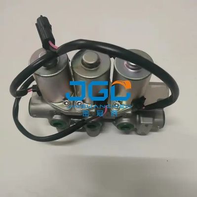 Lắp ráp van điện từ ba chiều SK250-10 phù hợp cho máy đào LQ35V00007F1