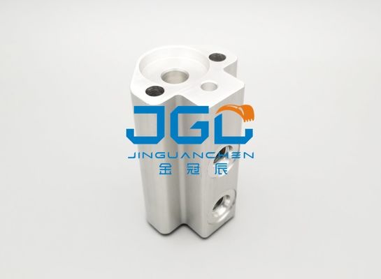 Máy đào Linh kiện thủy lực Van giữ tay AV280 Van phân phối R225-7