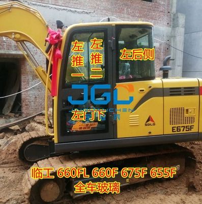 Máy đào 660 680 690E F Bánh trước Cửa sổ trượt Cửa dưới Cửa bánh sau Kính cường lực phía sau