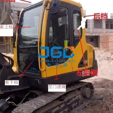 Kính chắn gió phía trước máy xúc 55B 60D Cửa trên và cửa dưới Cửa sau bên phải Đẩy giếng trời