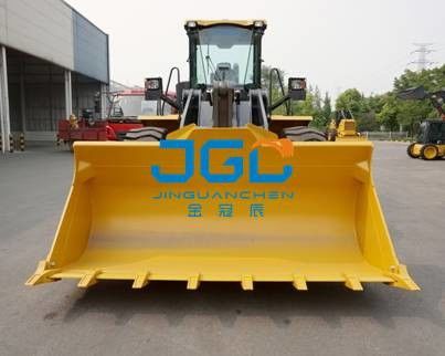 LW500F Bộ nạp bánh trước Khối phía sau Cửa trái và phải và cửa sổ Kính chắn gió góc trên và dưới