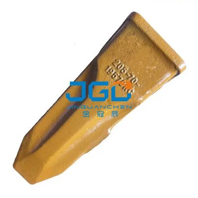 Thiết bị phụ kiện máy đào R450 Bucket Tooth Chassis 61NB-0101