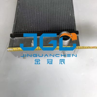 Chiếc máy xây dựng PC320-6 Máy tản nhiệt bể nước 418-03-48151