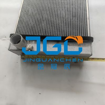 Thiết bị phụ kiện máy đào ZAX330-3 ZAX350-3 ZAX370-3 Thang nước tản nhiệt 4649913 Động cơ 6HK1