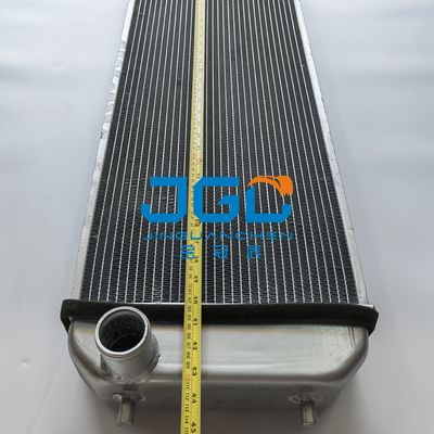EX200-3 Bộ phận phụ tùng động cơ excavator Tank Water Radiator