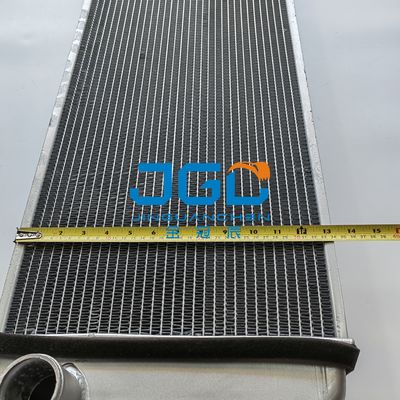 EX200-3 Bộ phận phụ tùng động cơ excavator Tank Water Radiator