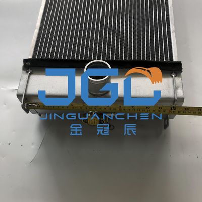 Chiếc máy xây dựng PC320-6 Máy tản nhiệt bể nước 418-03-48151