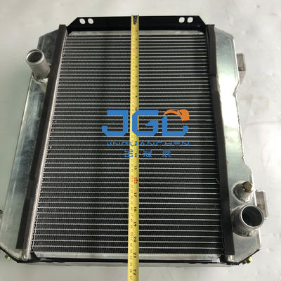Yuchai YC35 bể nước tản nhiệt cho máy đào