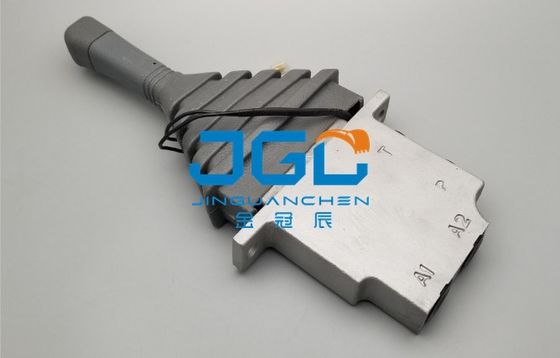Máy đào Joystick Pilot Valve Handle 100% Hydraulic Phần cho máy kéo