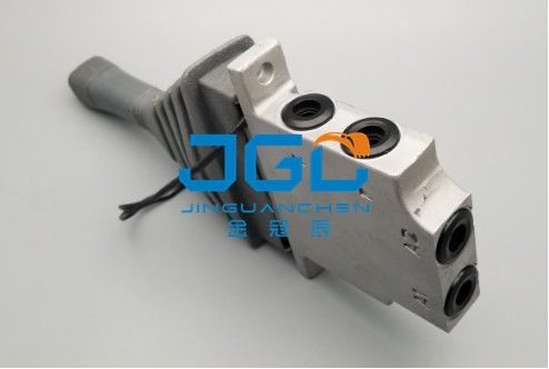 Máy đào Joystick Pilot Valve Handle 100% Hydraulic Phần cho máy kéo