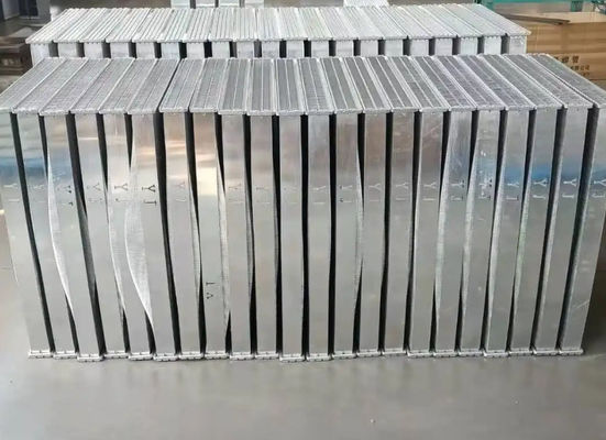 Nhà máy nguồn Radiator PC400-6 cho máy đào vật liệu nhôm