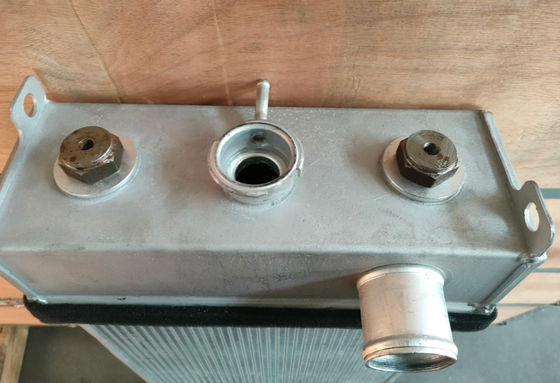 PC200-8 PC220-8 PC220LC-8 PC240-8 PC240LC-8 Máy quét Radiator 206-03-21412 206-03-21411