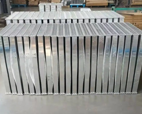 Cao nhu cầu SK200-3 Máy đào Radiator Vật liệu nhôm