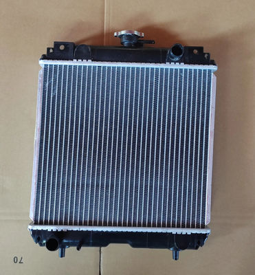 Máy tản nhiệt bể nước Assy RA221-42300 Cho máy đào Kubota U15 U17 U15-3 U17-3