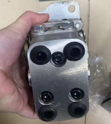 Van bàn đạp máy đào 702-16-04250 Dốc điều khiển di chuyển 702-16-01861 702-16-01542 Đối với PC78 PC200-7 PC200-8
