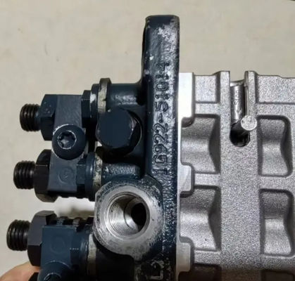 Động cơ diesel Kubota V3307 Máy bơm phun nhiên liệu 1G777-51012