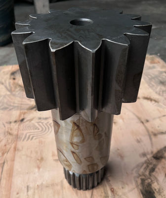 E320GC Excavator Swing Motor Gear Shaft Chiếc máy xây dựng phụ tùng với vòng bi xoay và tính năng quay