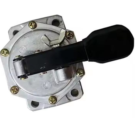 6745-11-3102 6745-11-3100 Máy đào PC300-8 Đầu phun 6D114E-3 Đầu phun nhiên liệu động cơ