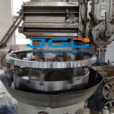 Máy xúc Komatsu PC200 Hỗ trợ ổ trục quay bánh xe lớn